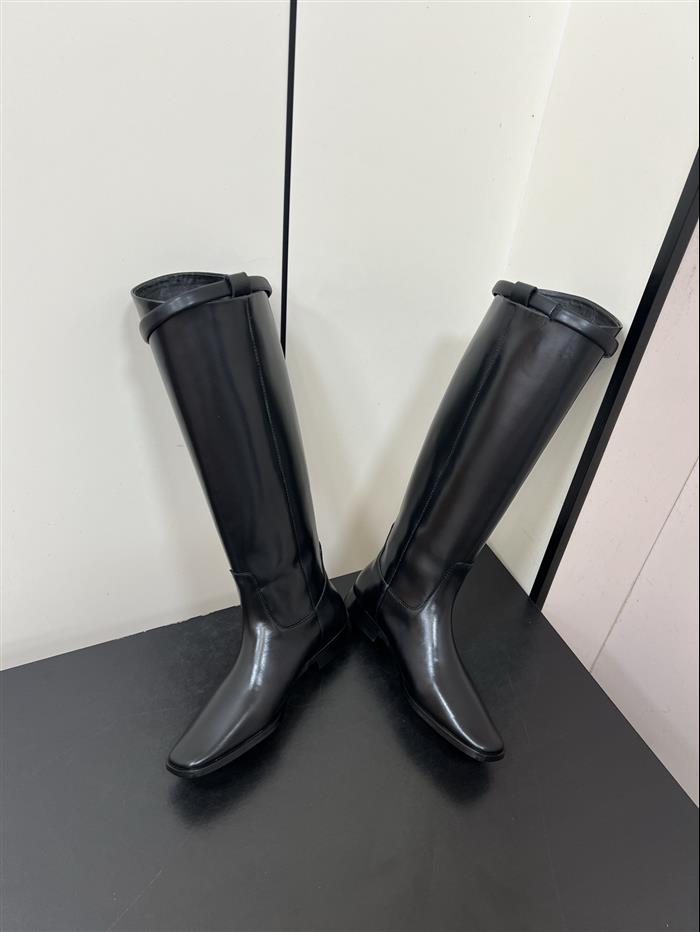 20251128174315737 580